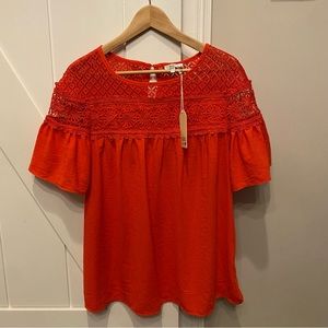 NWT Jodifl top